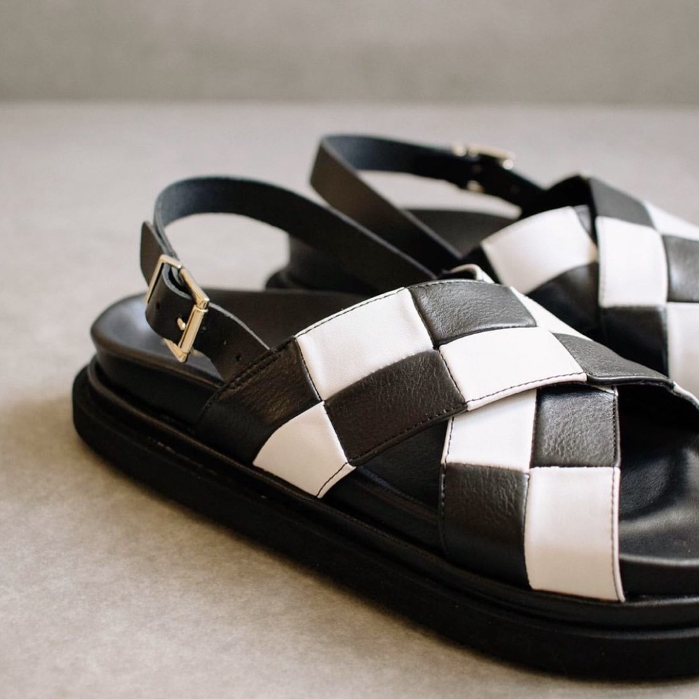 Aloha check platform sandals